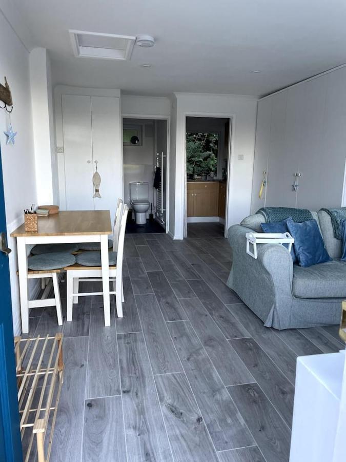 Apartamento Self-catering In Beautiful Charmouth